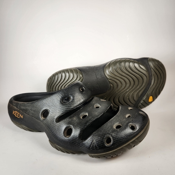 Keen Other - KEEN Men's Yogui Arts Clog Men's Size 10 Black Slip On Shoe